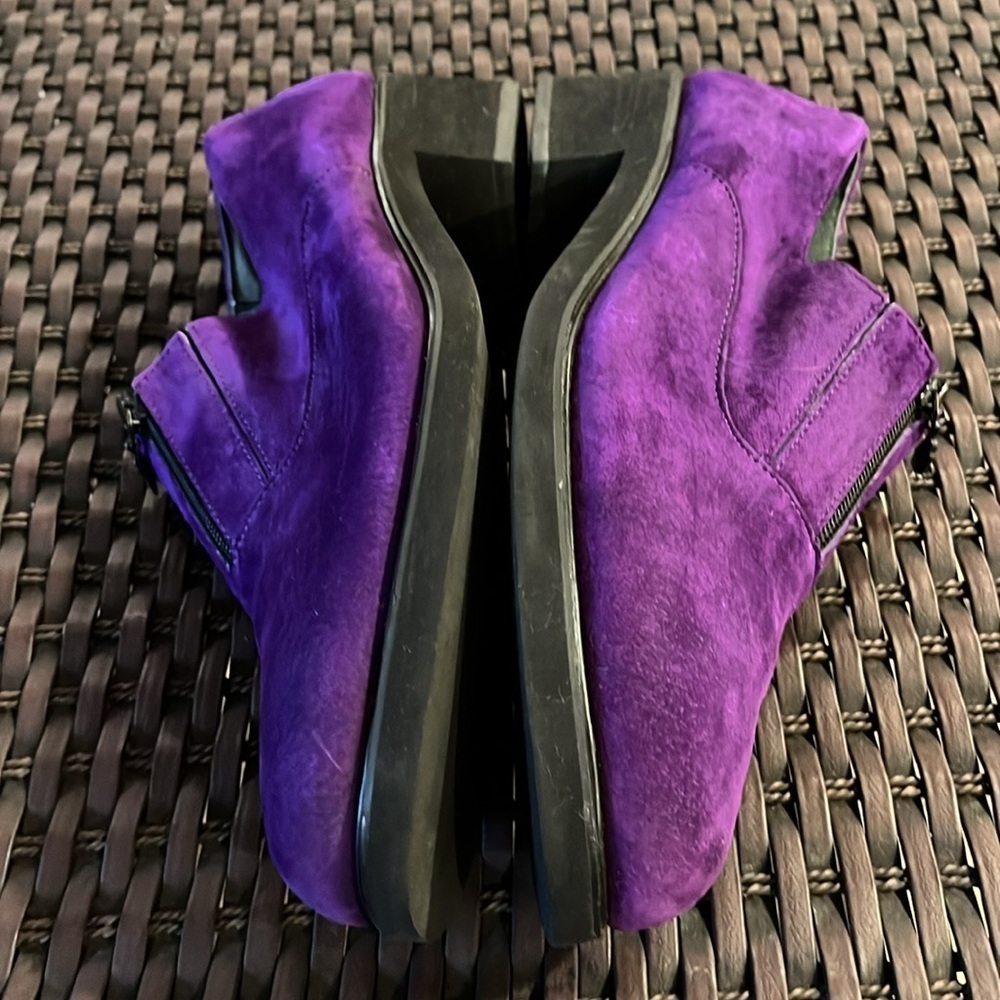 Hush Puppies Suede/ Leather heeled Loafer In Purple Size 10W - Picture 8 of 10